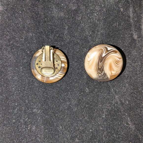 Jewelry - Vintage Brown composite clip-on earrings